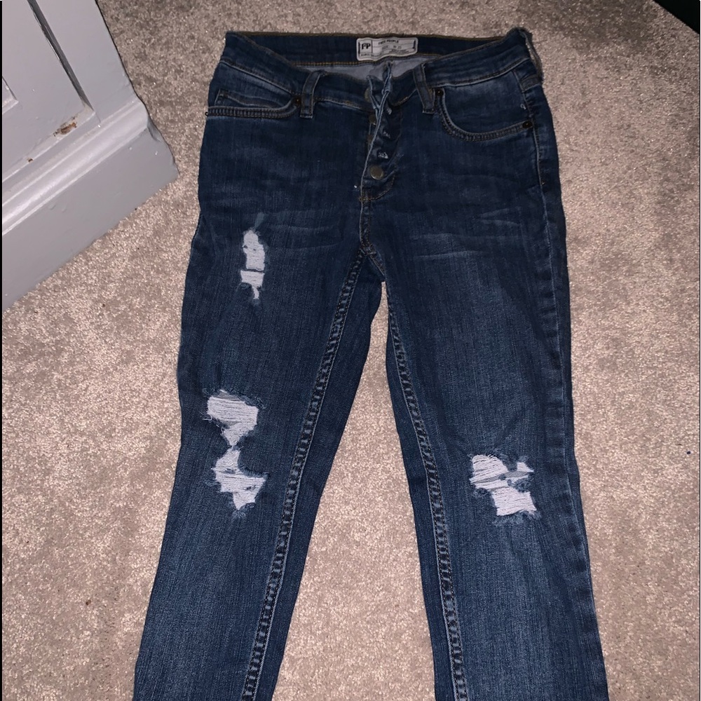 Triple button jeans size 25